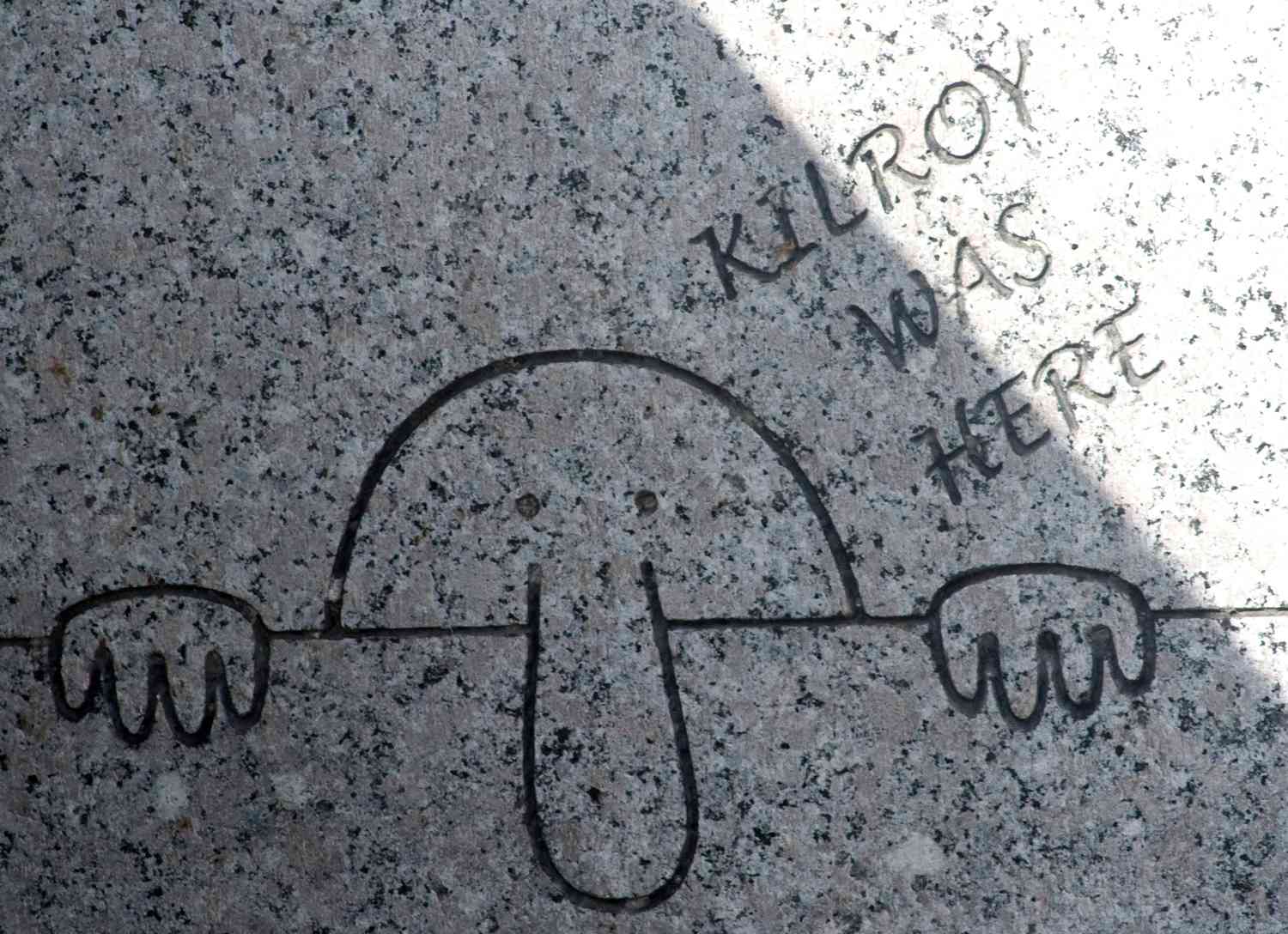 Kilroy_Was_Here_-_Washington_DC_WWII_Memorial_2-5c86117346e0fb00011366ad.jpg