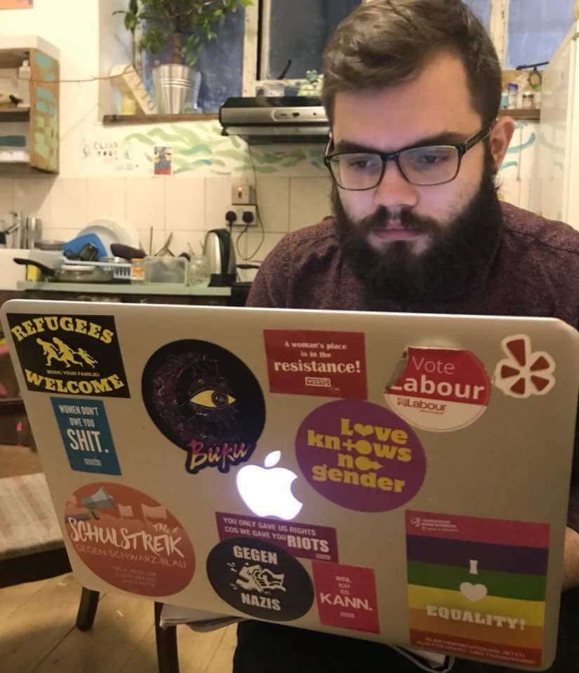 soy laptop irl.jpg