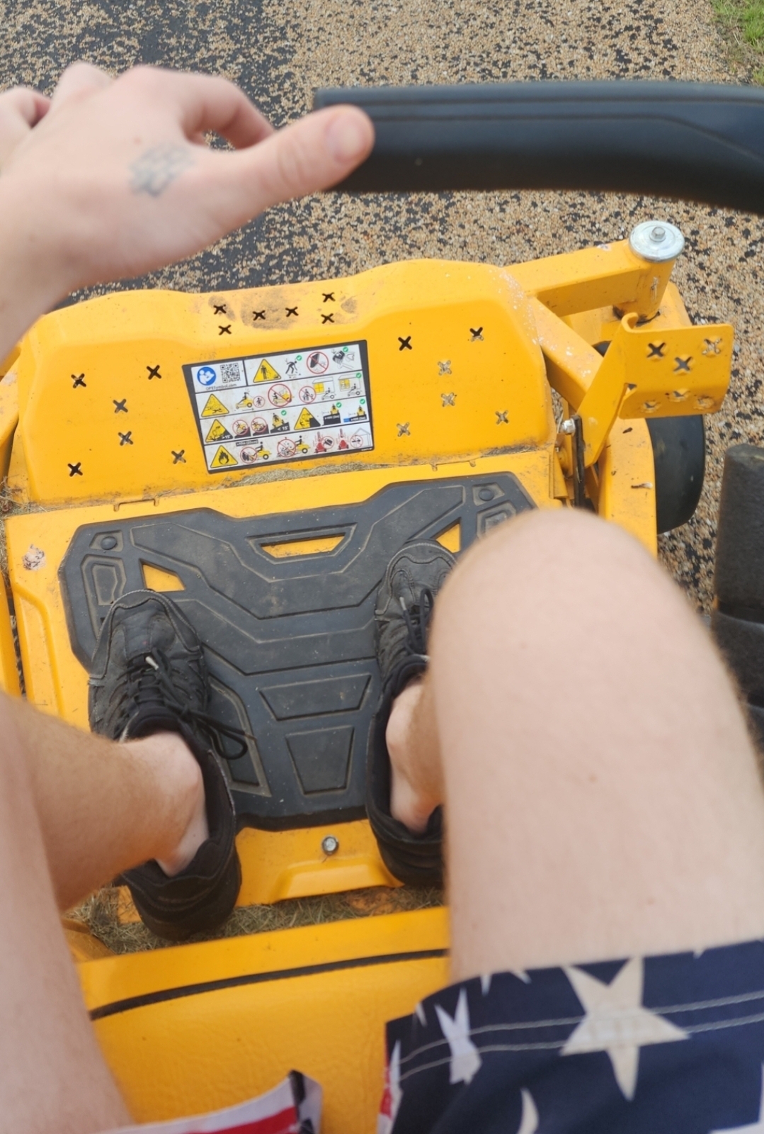 What color is your Bugyattie.jpg